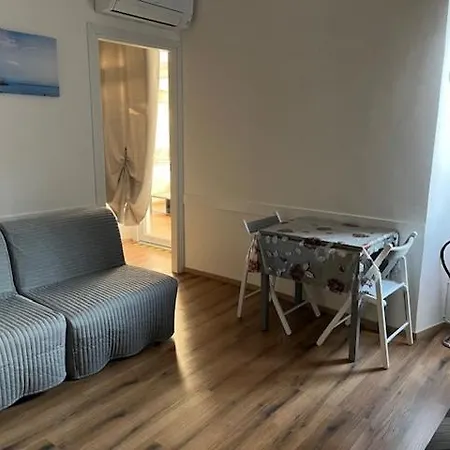 Apartman La Chicca Di Sonia *